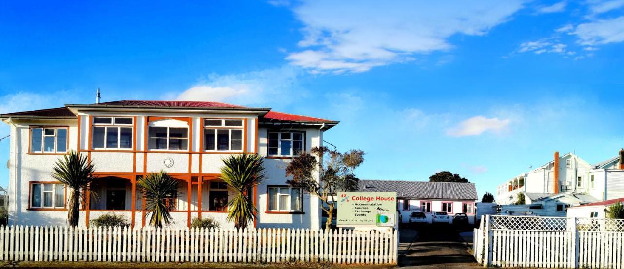 42B College House Hostel Whanganui Kültér fotó